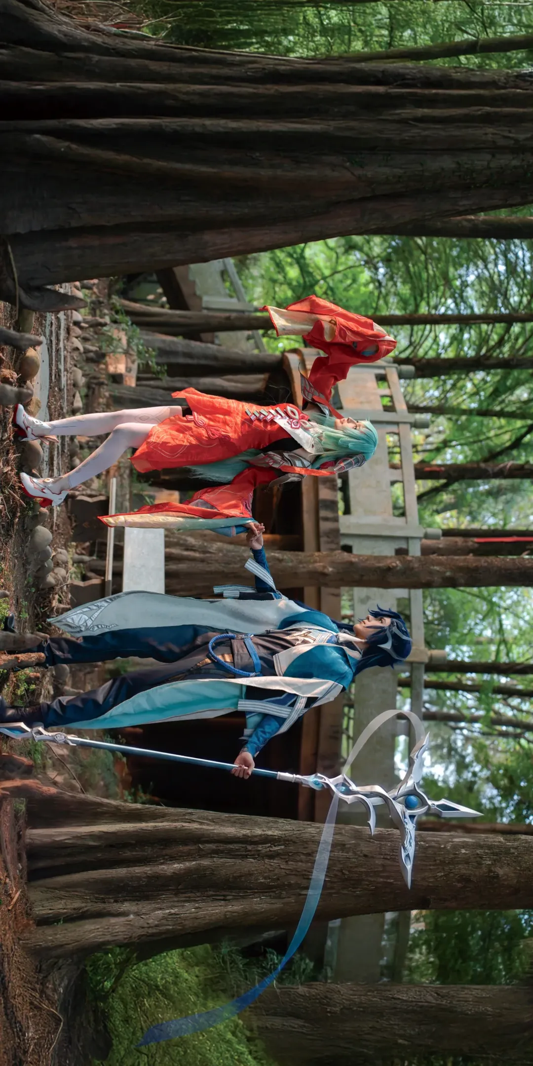 [Dyadia cosplay] Honor of Kings Qiyuan Duo: Red and White Partners in Natural Dawn Redwood Forest - Image 8