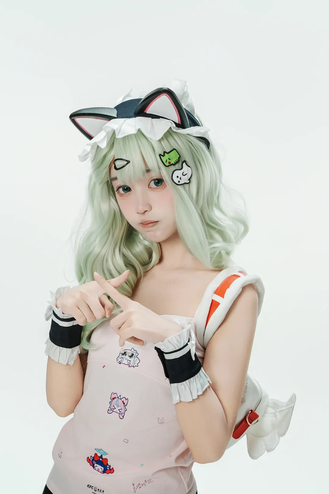 【千夏cos】绝区零KFC联动拍摄体验与穿搭分享 - 第 3 张