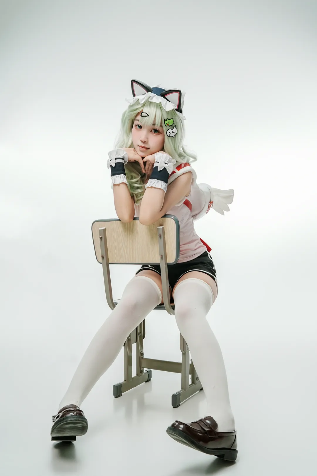【千夏cos】绝区零KFC联动拍摄体验与穿搭分享 - 第 6 张