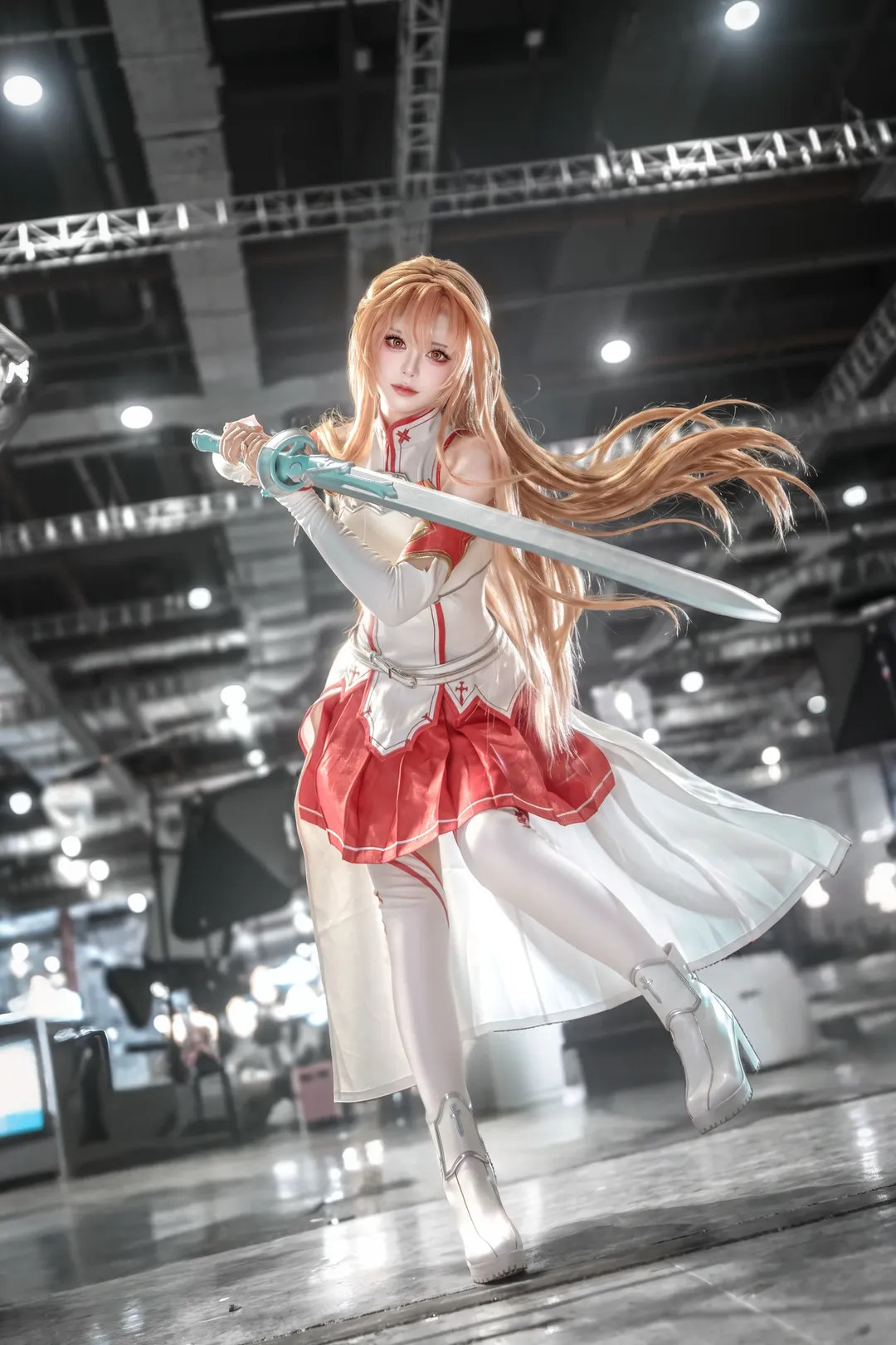 【亚丝娜cos】刀剑神域的闪光瞬间，分享一套漫展场照