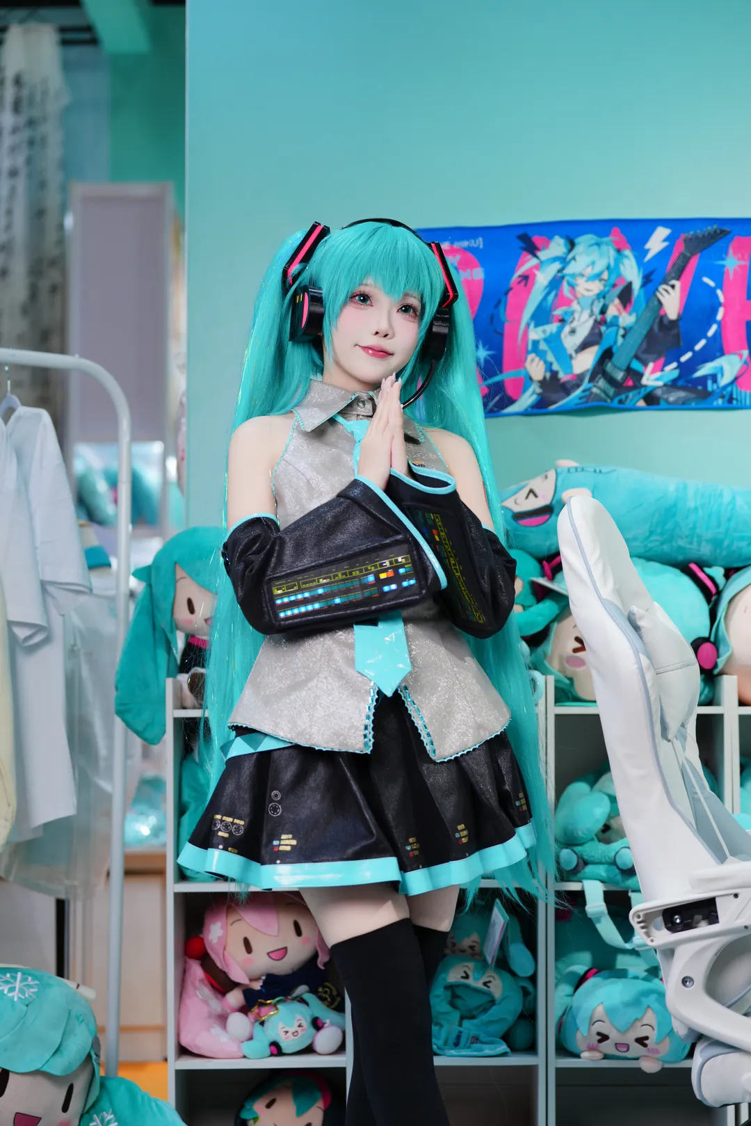 【初音未来cos】萤火虫漫展初音cos全套返图 - 第 1 张