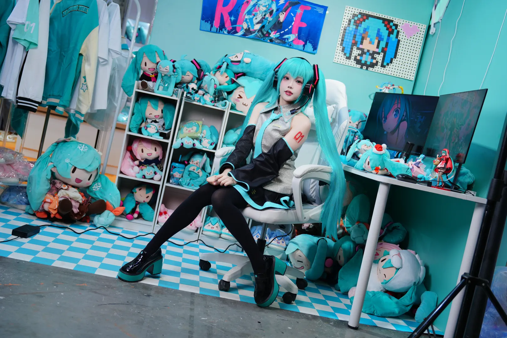 【初音未来cos】萤火虫漫展初音cos全套返图 - 第 2 张