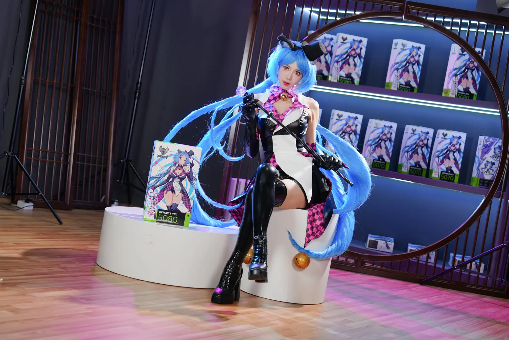 [Aysha cosplay] Blue-Haired Little Witch in Open Source Universe: CICF On-Site Shoot - Image 9