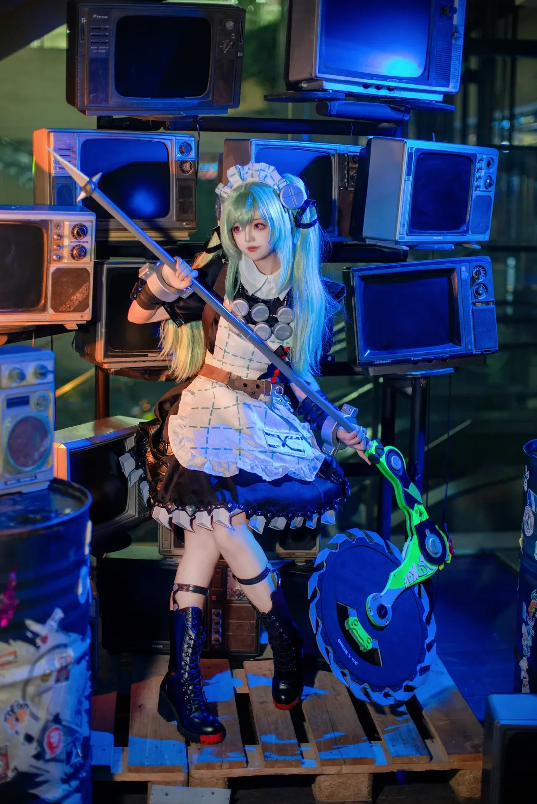 【可琳cos】绝区零里的重装女仆，电锯才是真家伙