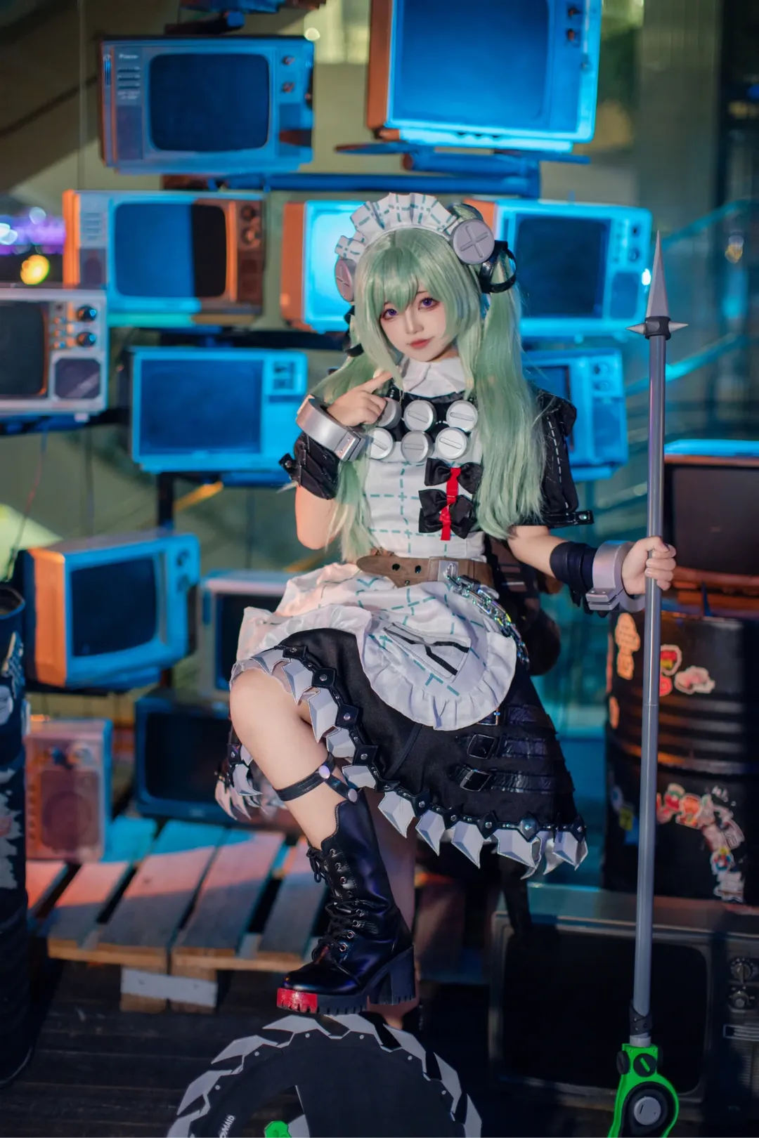 【可琳cos】绝区零里的重装女仆，电锯才是真家伙 - 第 4 张