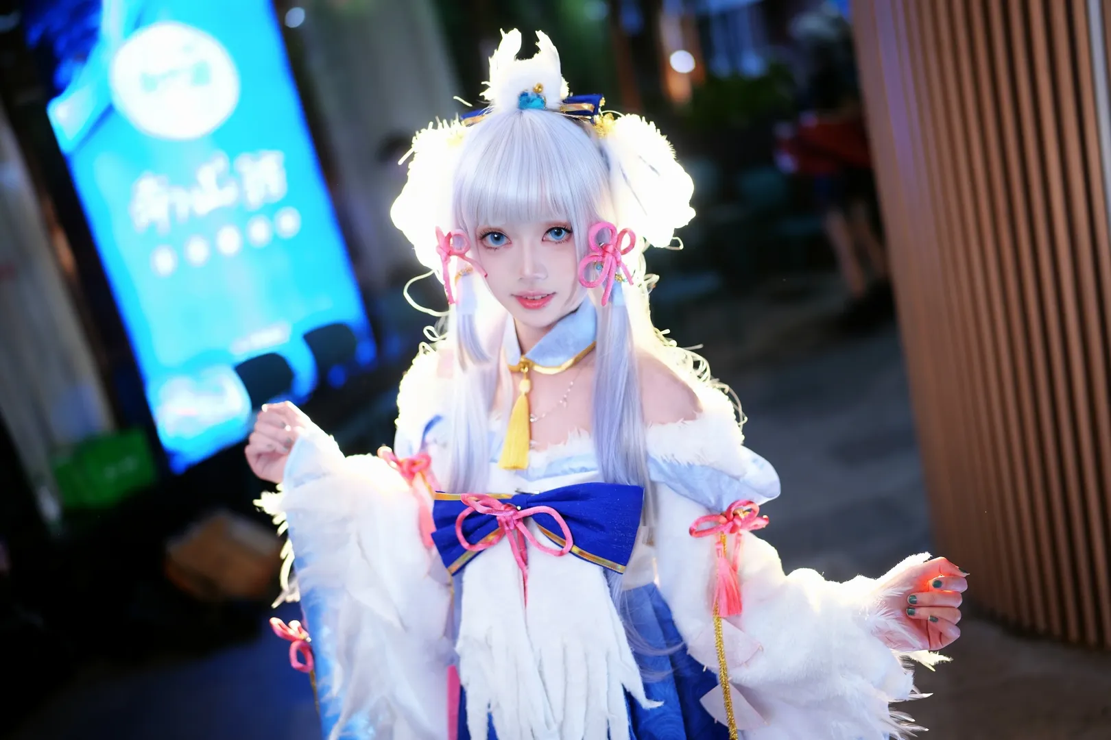 【神里绫华cos】原神神里绫华，在光影中的灵动瞬间 - 第 3 张