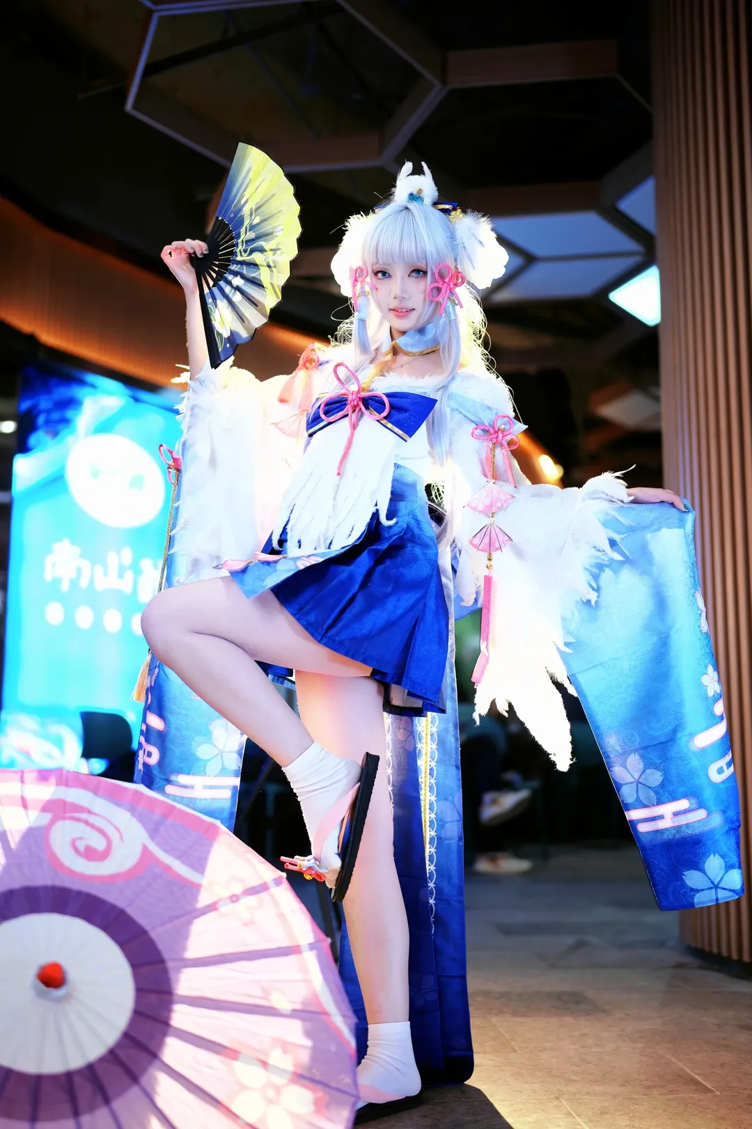 【神里绫华cos】原神神里绫华，在光影中的灵动瞬间 - 第 5 张