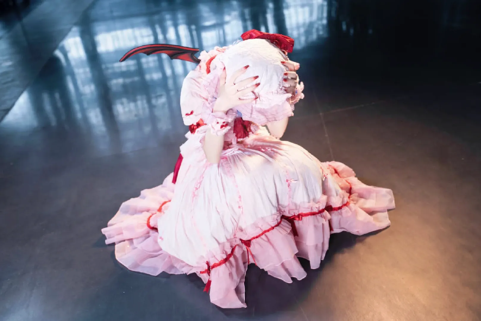 【Remilia cosplay】Touhou Project: The Majesty and Sweetness of the Scarlet Devil Mansion - Image 5