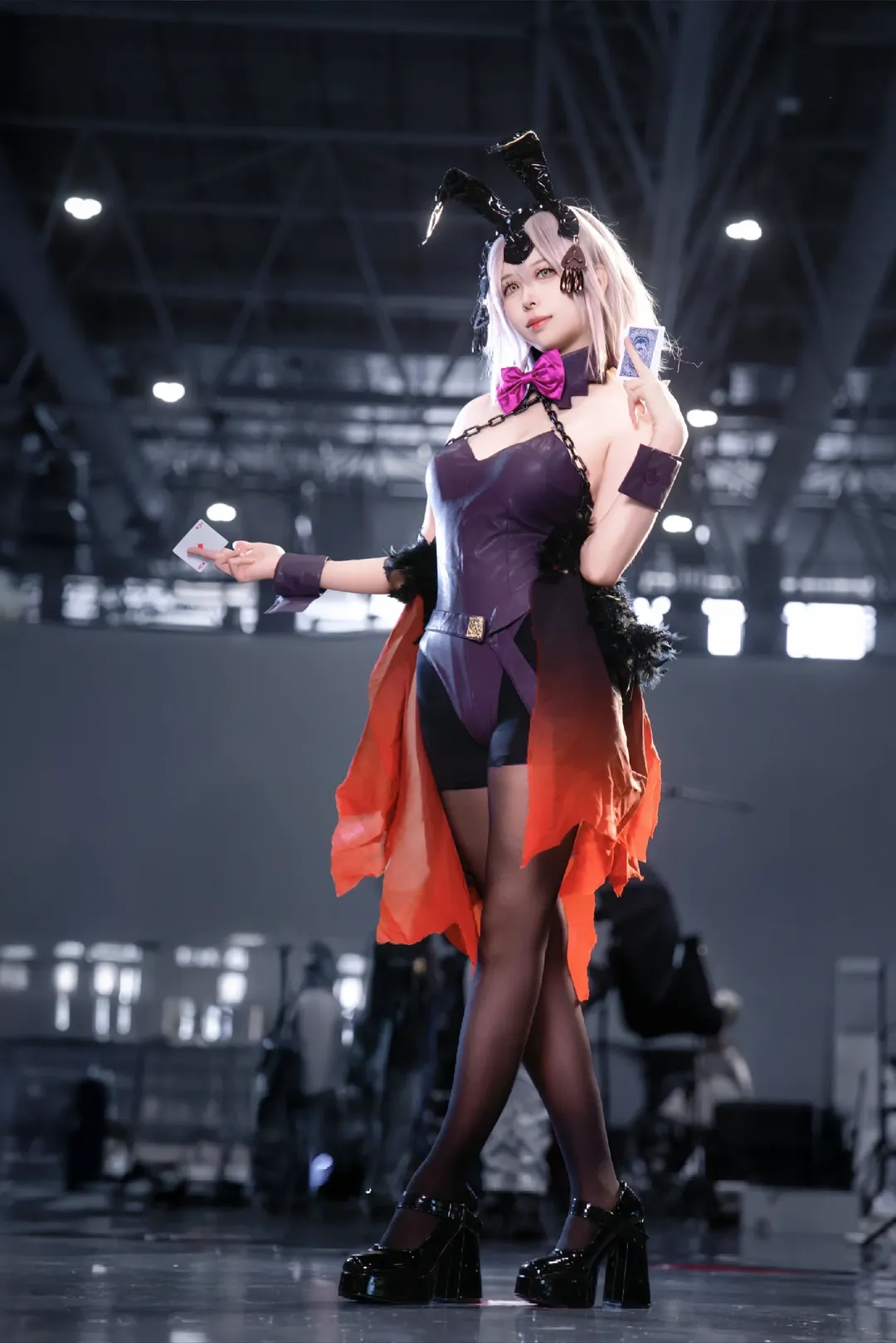 【ジャンヌ・ダルク（オルタ）コスプレ】Fate/Grand Orderのツンデレ魔王、今回はバニーガールに変身 - 2 枚目
