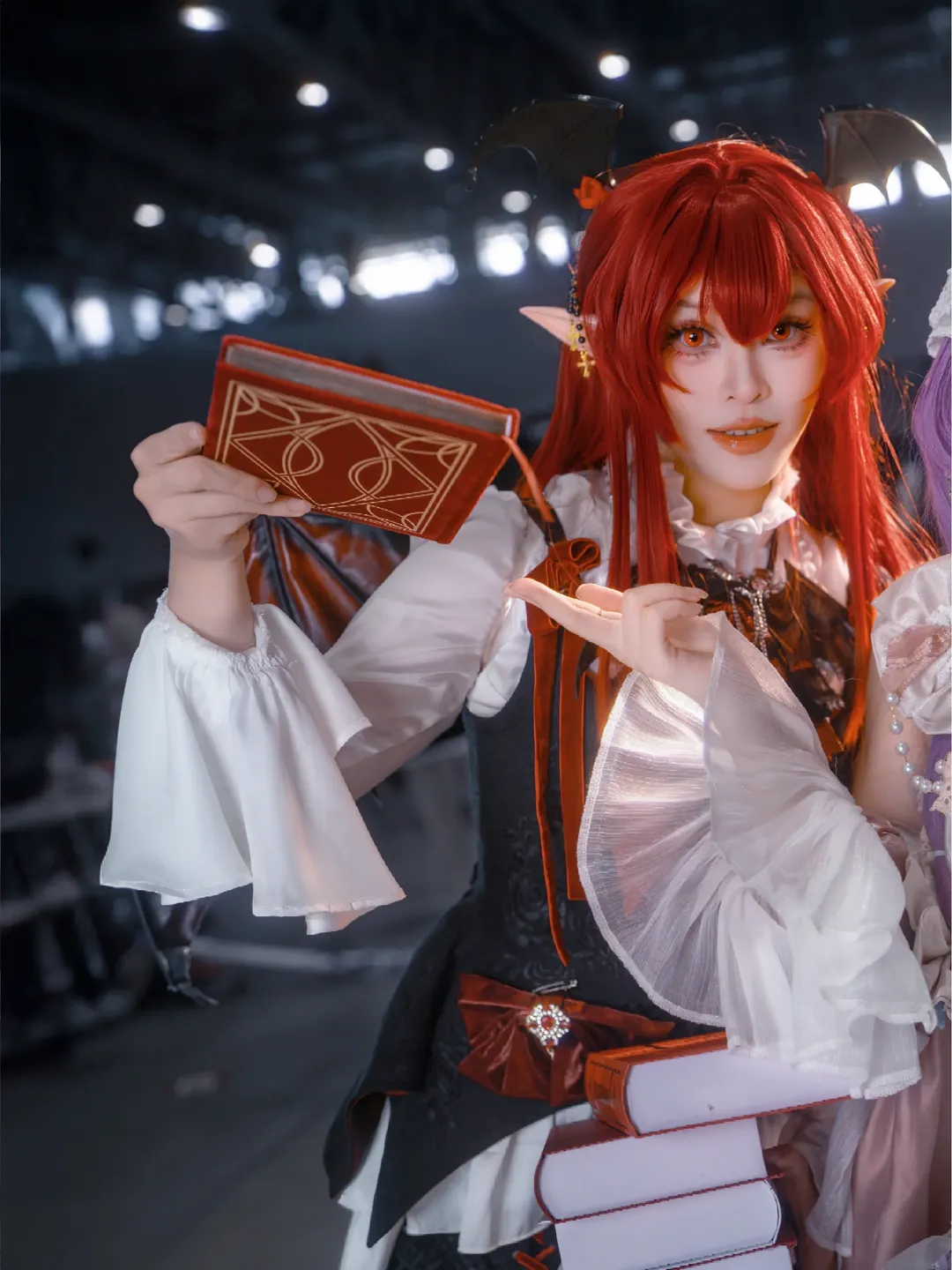 【小恶魔cos】东方project漫展场照，与帕秋莉的魔法定格