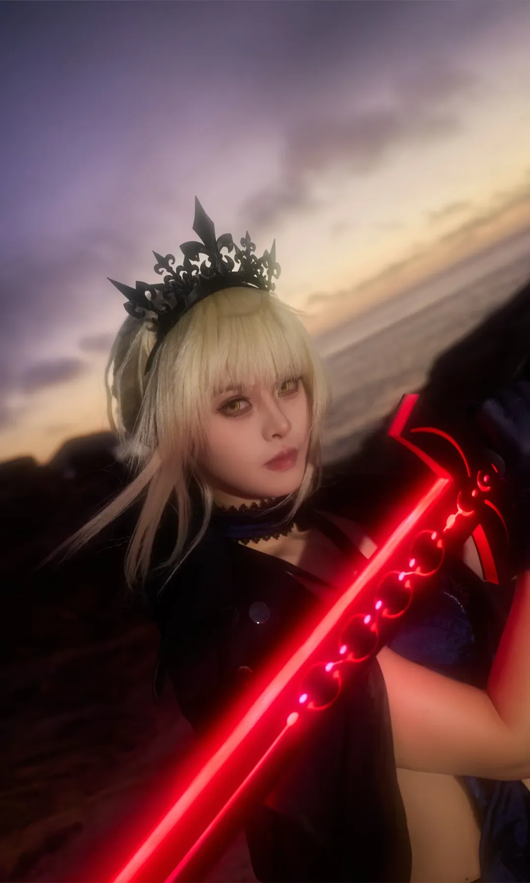 【水着アルトリア〔オルタ〕コスプレ】Fate/Grand Orderにおける暗夜の女王 - 5 枚目