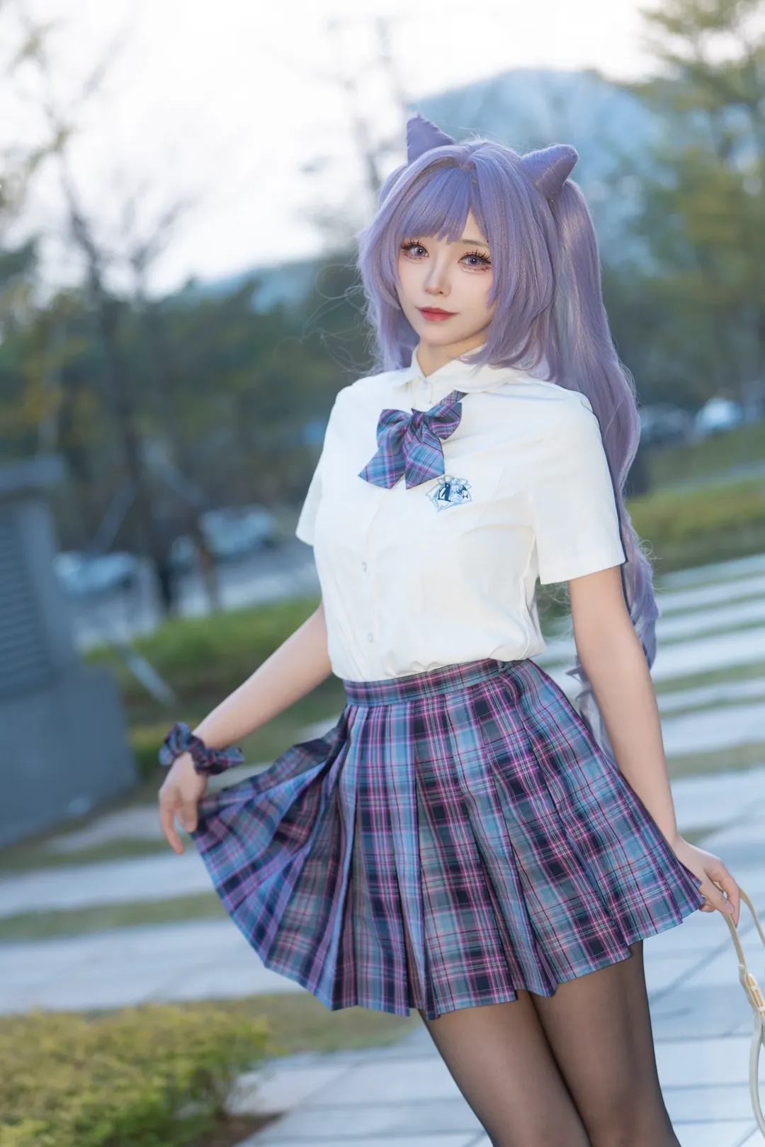 [Keqing cosplay] Purple-Haired Girl from Genshin Impact: A Fresh Vibe in a Preppy Style Outfit - Image 1