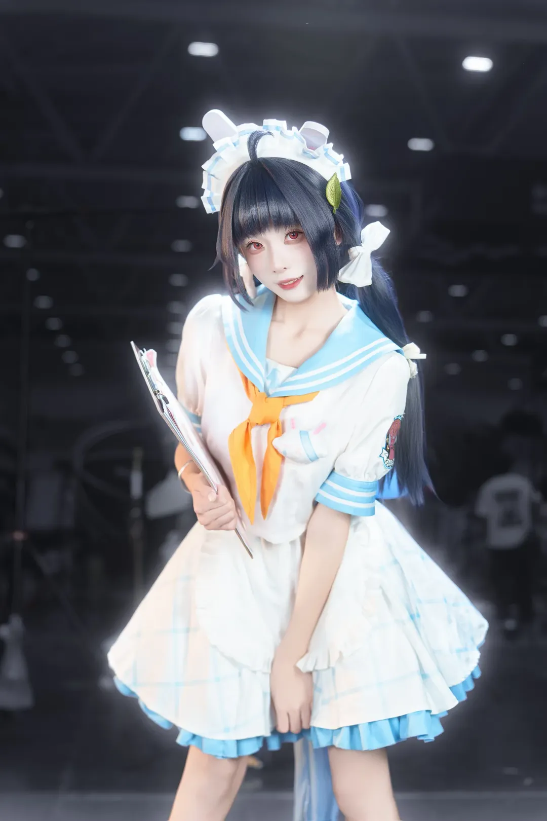 【霞沢ミユコスプレ】ブルーアーカイブ、透明感あふれるハイライト撮影で魅せるセーラー服スタイル - 3 枚目