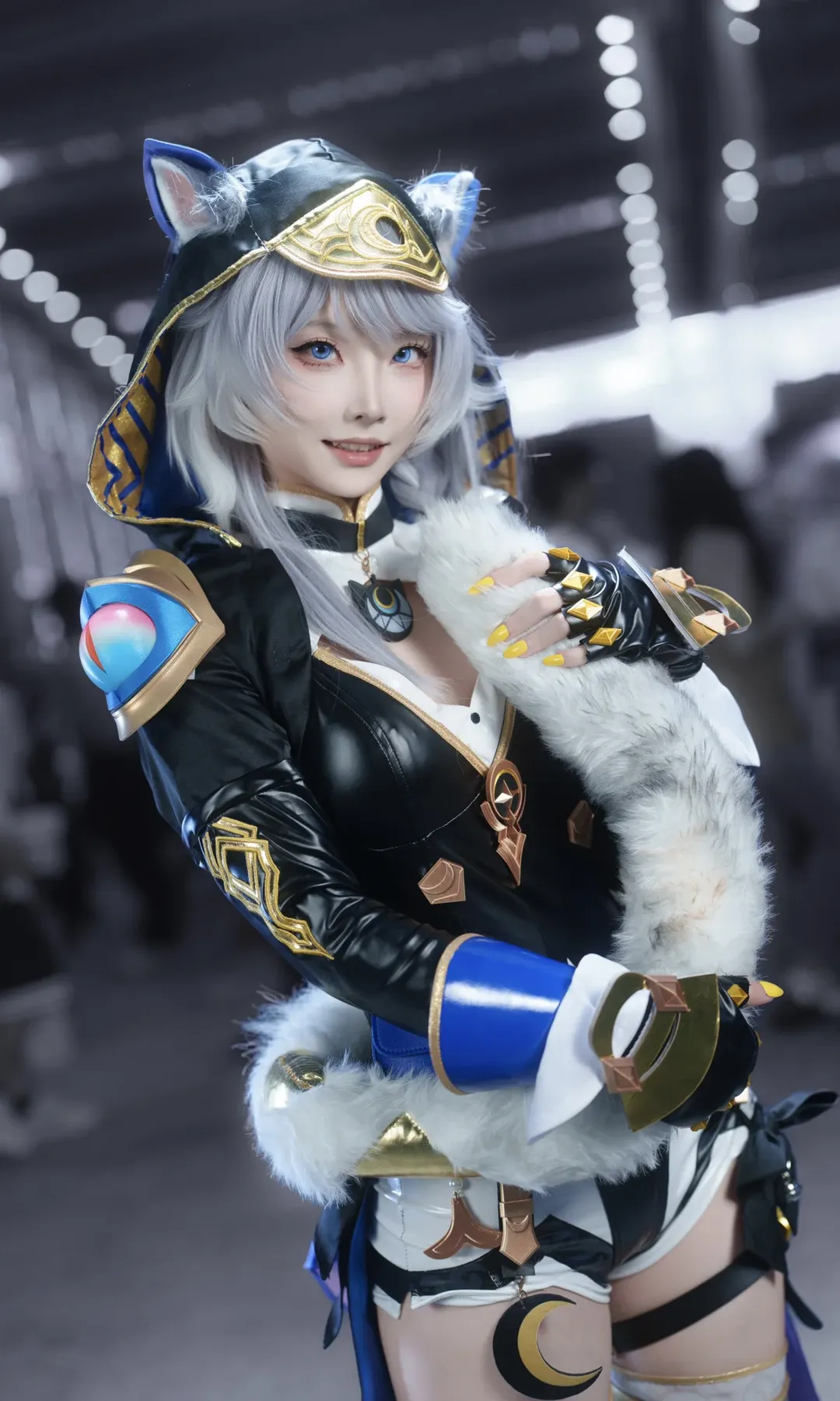 【赛飞儿cos】崩坏星穹铁道里的猫猫侦探，漫展现场真的想哈气 - 第 1 张