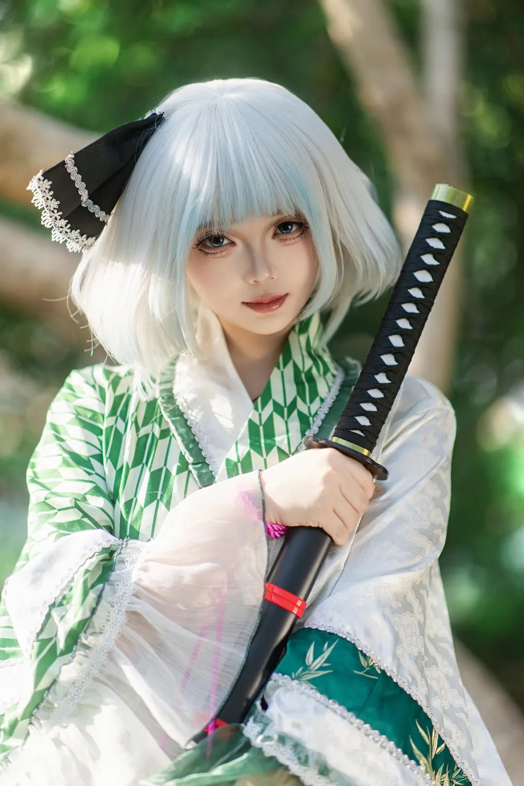 【魂魄妖梦cos】东方Project里的半灵庭师，绿白服饰搭配刀剑 - 第 3 张
