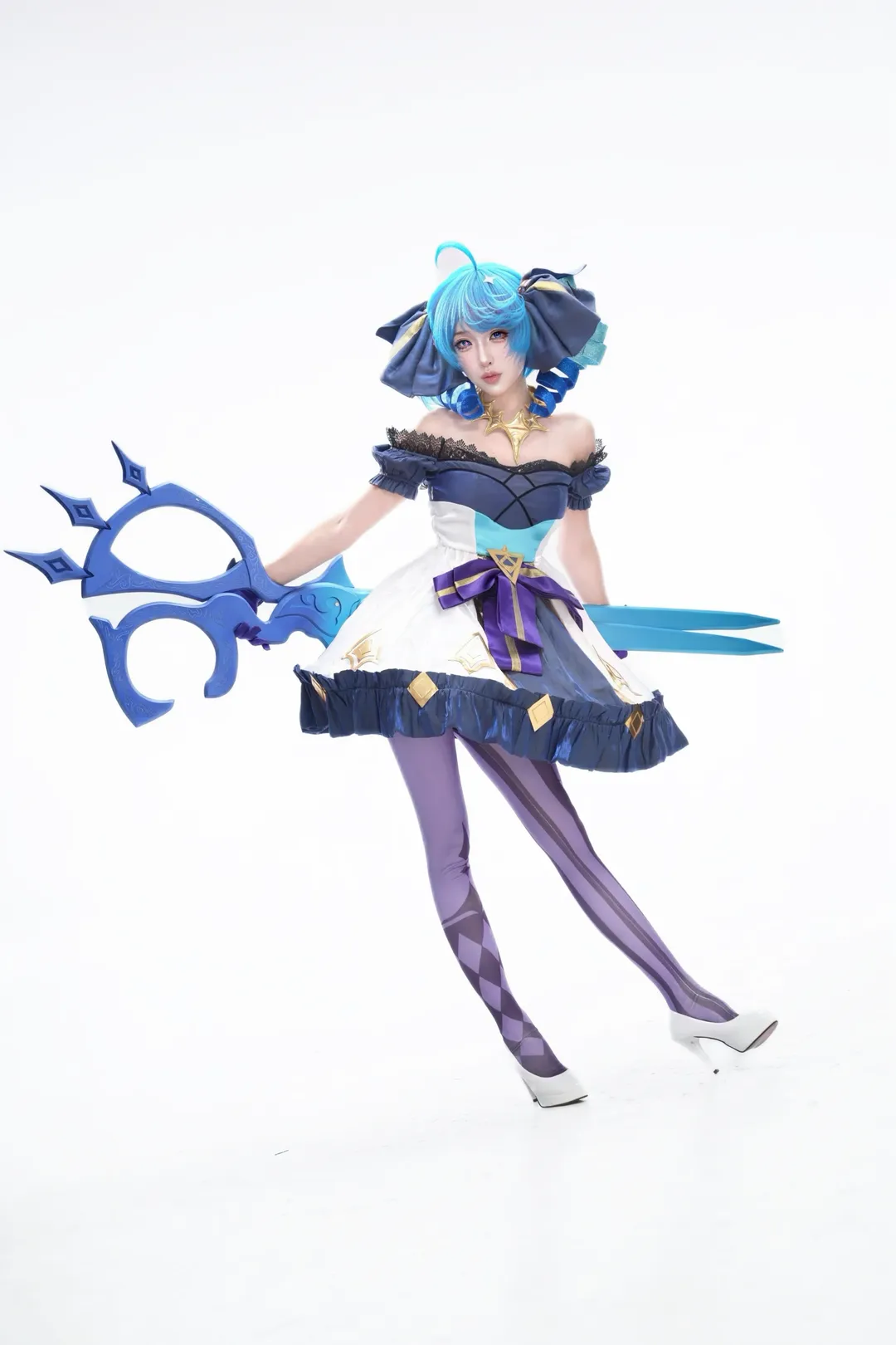 【格温cos】英雄联盟灵罗娃娃的白棚动态感正片 - 第 7 张