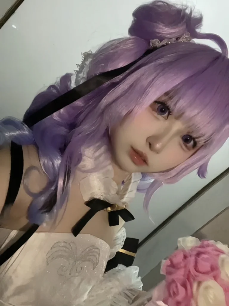 【独角兽cos】碧蓝航线的温柔一角，闪光灯下的糊糊氛围感 - 第 1 张