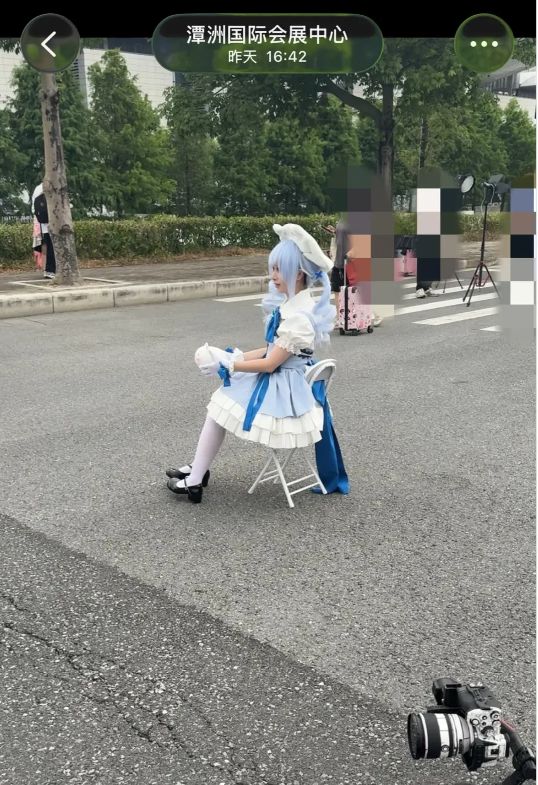 【香风智乃cos】请问您今天要点兔子吗的蓝白女仆外景