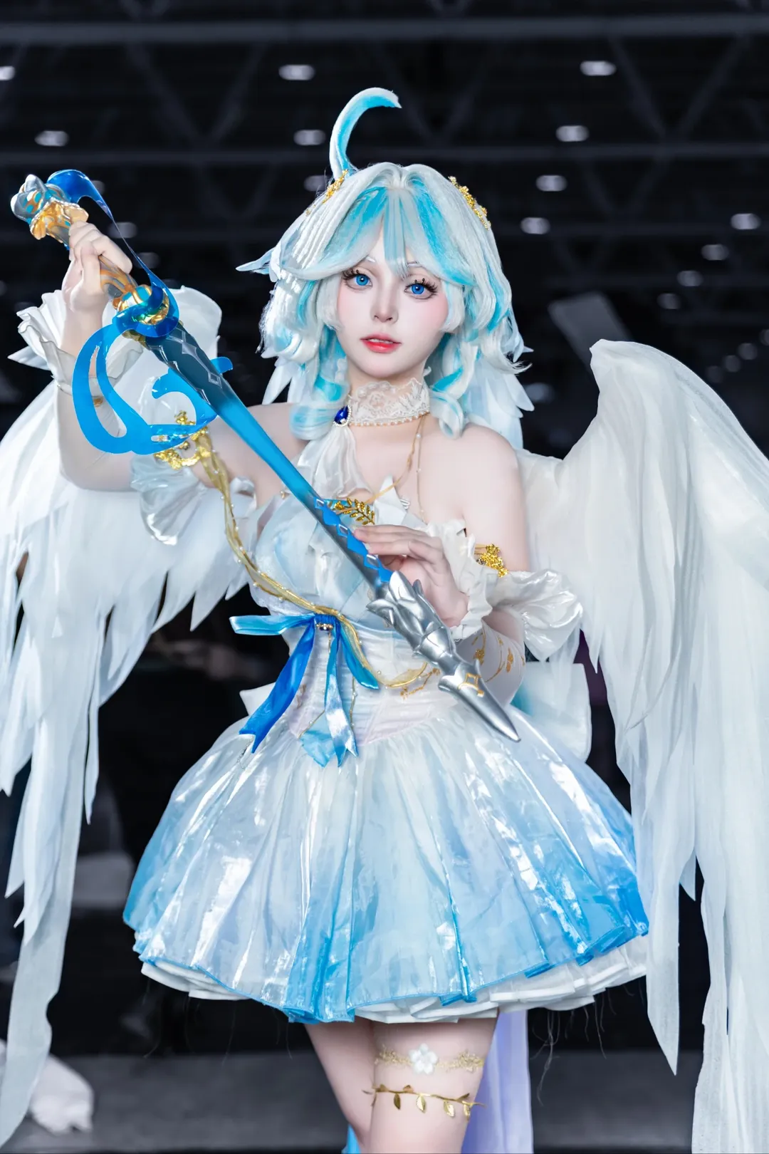 【Focalors cosplay】Queen of All Waters in Genshin Impact: The Conviction to Protect Fontaine - Image 1