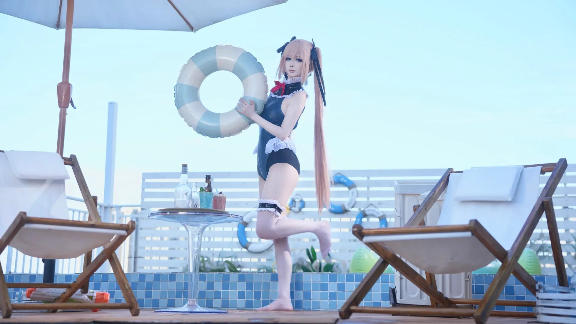 【玛丽萝丝cos】碧蓝航线夏日泳池派对，和玛丽一起玩水吧