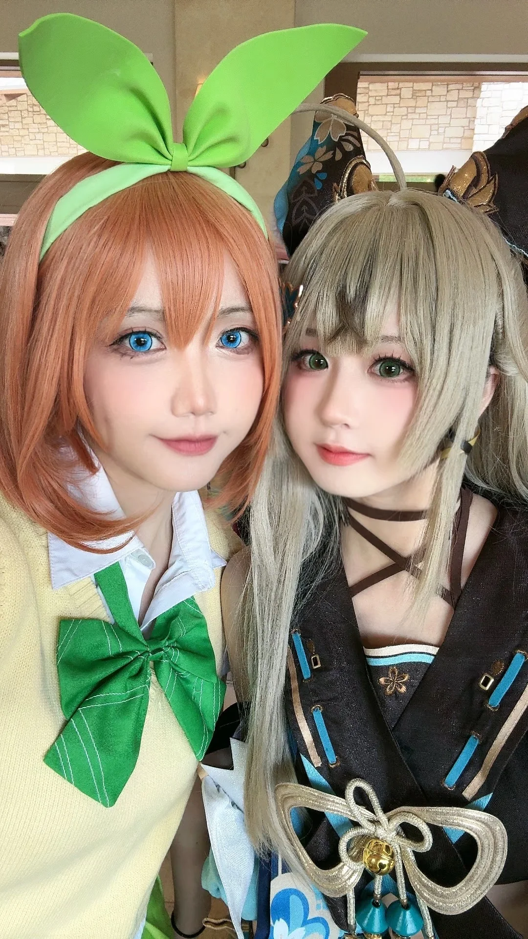 【綺良々コスプレ】ダラスのWeebConで荷物を配達する『原神』の猫又少女 - 2 枚目