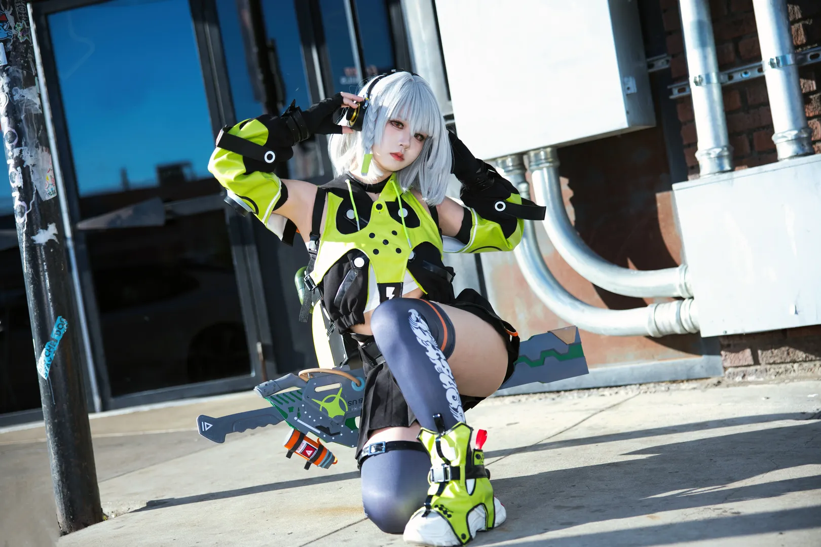 [Anby cosplay] Recreating Zenless Zone Zero: Searching for Traces of Sixth Street on American Streets - Image 6