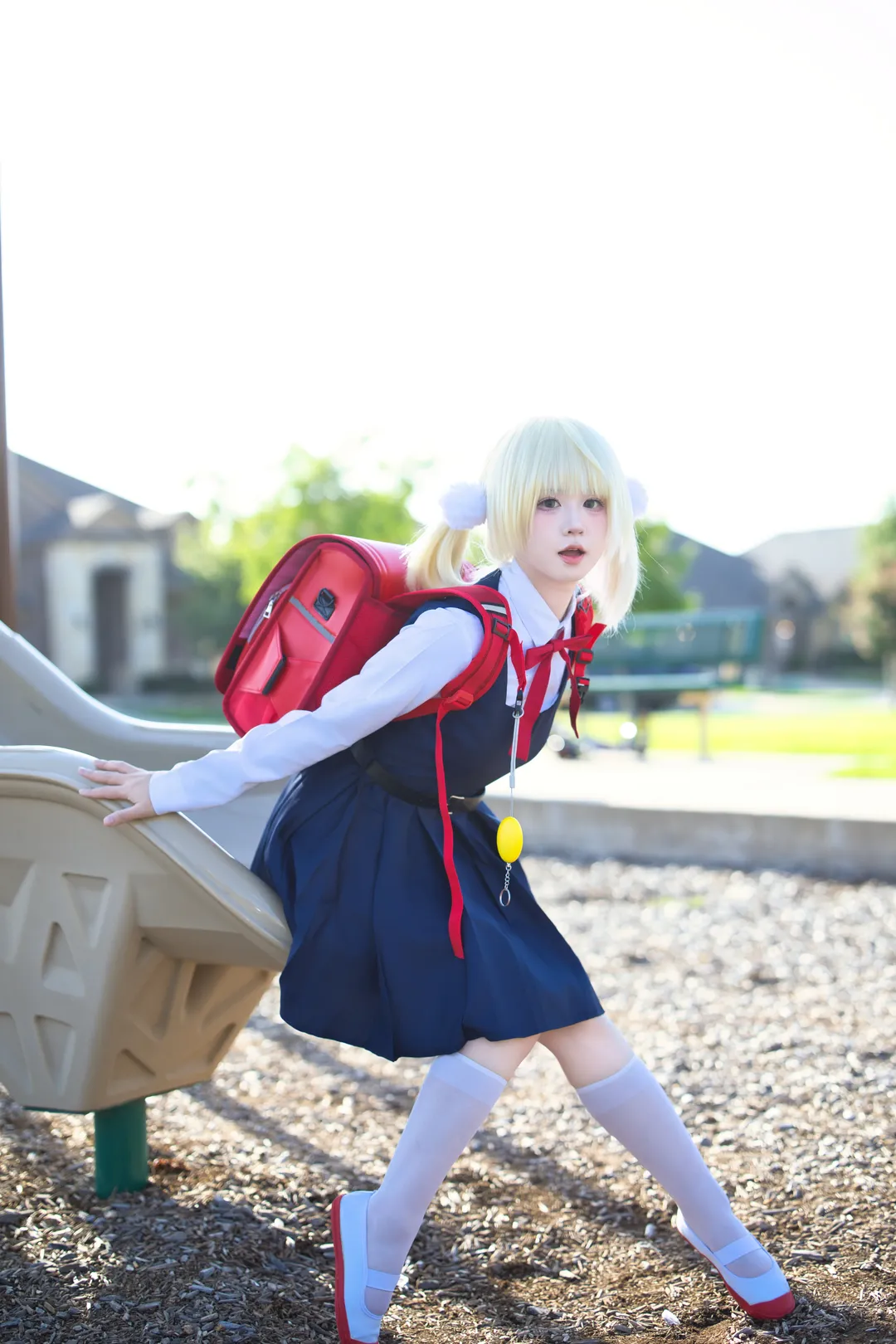 【时雨羽衣cos】萝莉神的户外游乐园写真