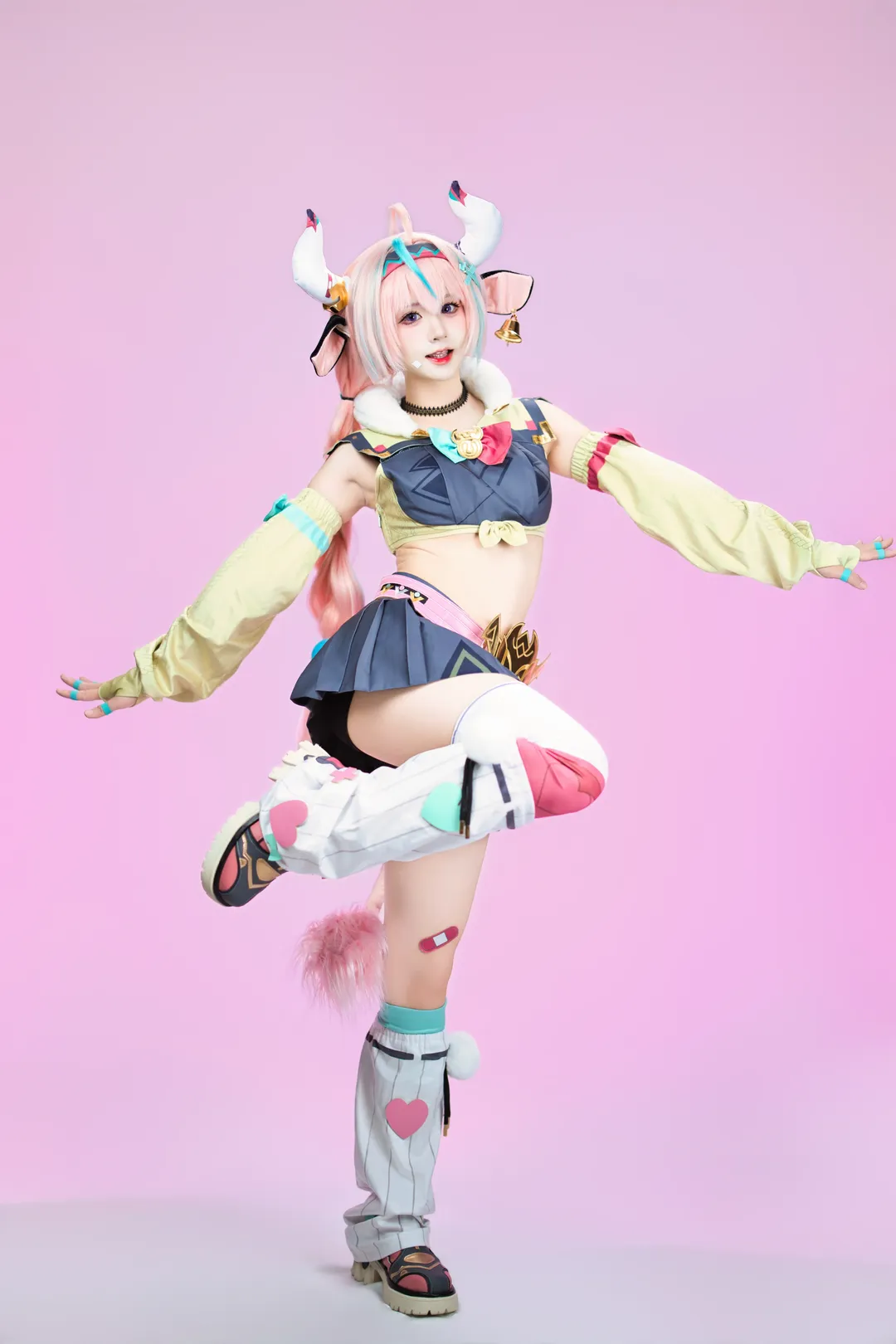 【瓦蕾莎cos】原神兽耳少女的正片分享