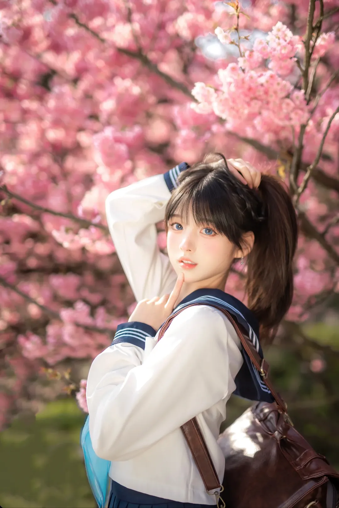【明日酱cos】被樱花包围的春日水手服 - 第 6 张