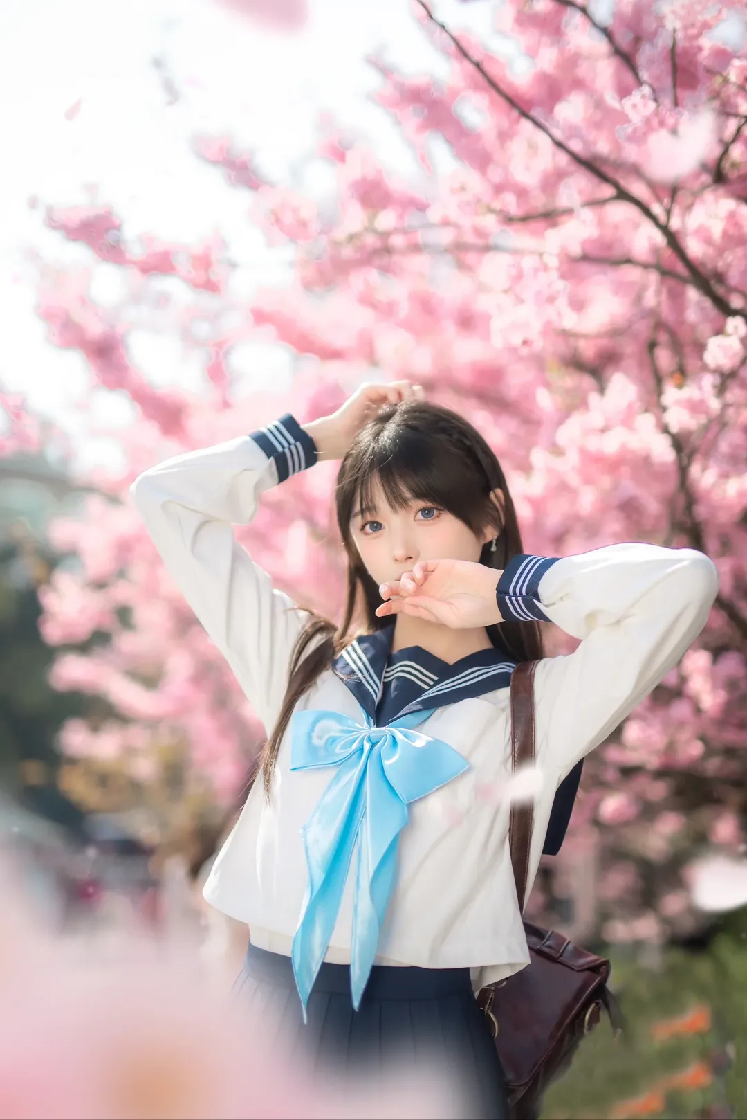 【明日酱cos】被樱花包围的春日水手服 - 第 8 张