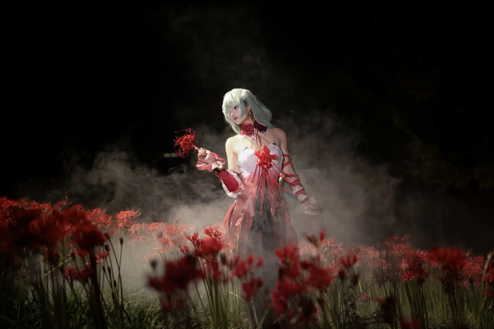 【弗洛洛cos】悦来公园的坡是真的陡，带着彼岸花去见她 - 第 3 张