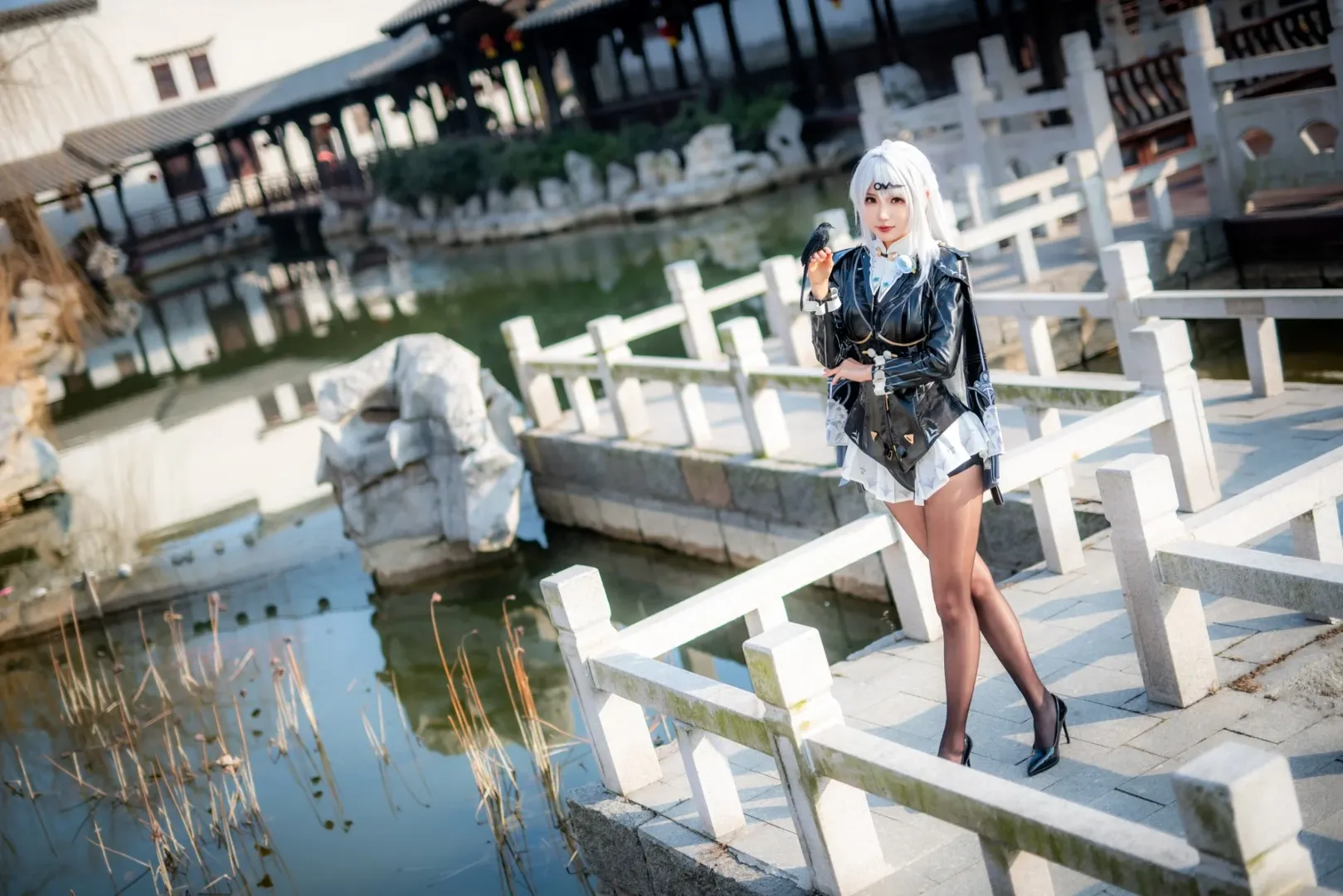 【儀玄cos】絕區零裡的國風庭院與機能皮衣 - 第 6 張