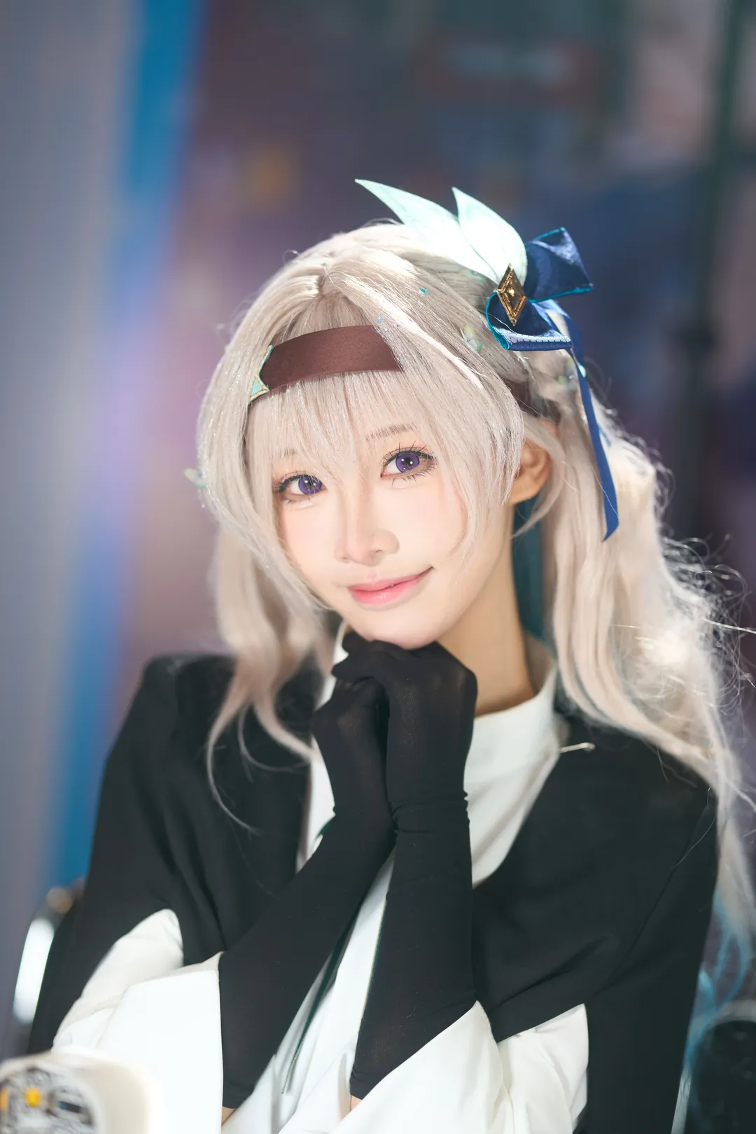 【流萤cos】崩坏星穹铁道西装造型，展现干练与反差美感