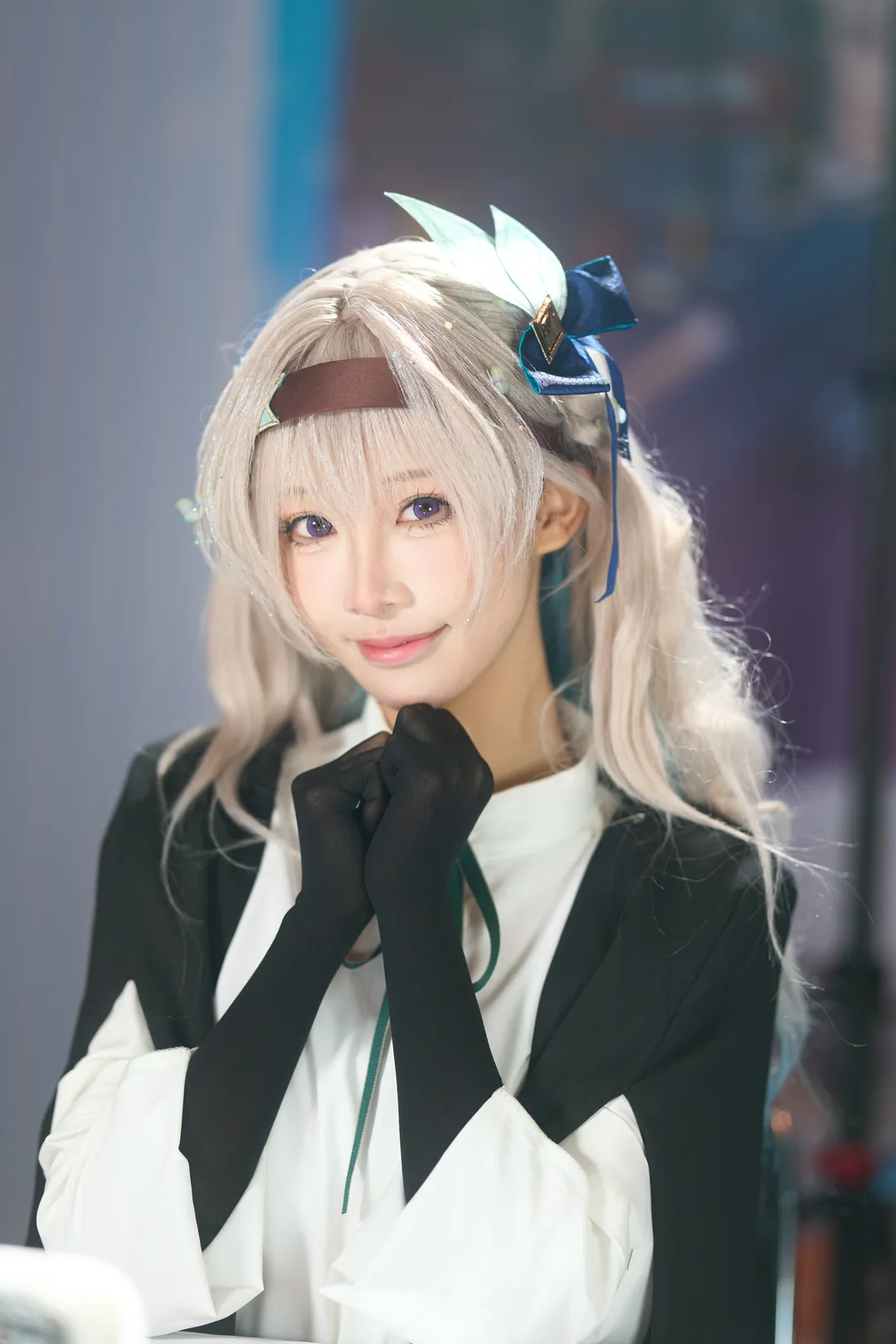 【流萤cos】崩坏星穹铁道西装造型，展现干练与反差美感 - 第 4 张