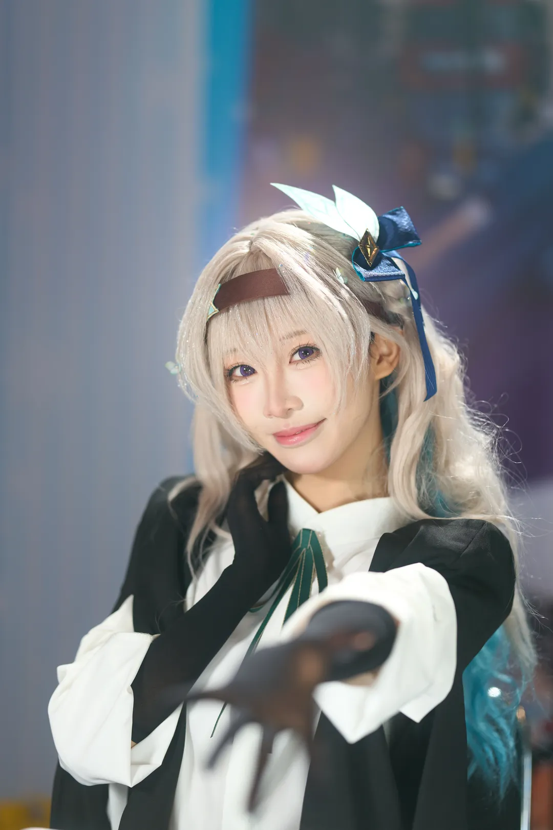 【流萤cos】崩坏星穹铁道西装造型，展现干练与反差美感 - 第 6 张