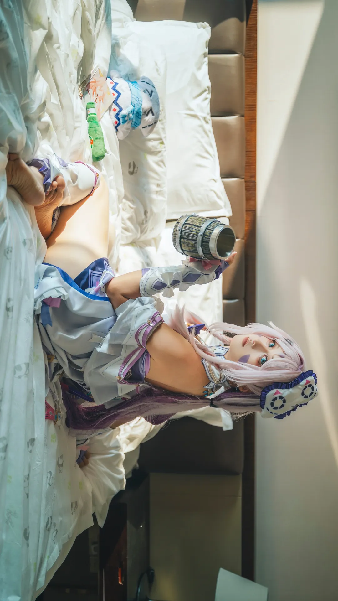 【茜特菈莉cos】原神里那位带着木桶和玩偶的可爱祭司 - 第 7 张