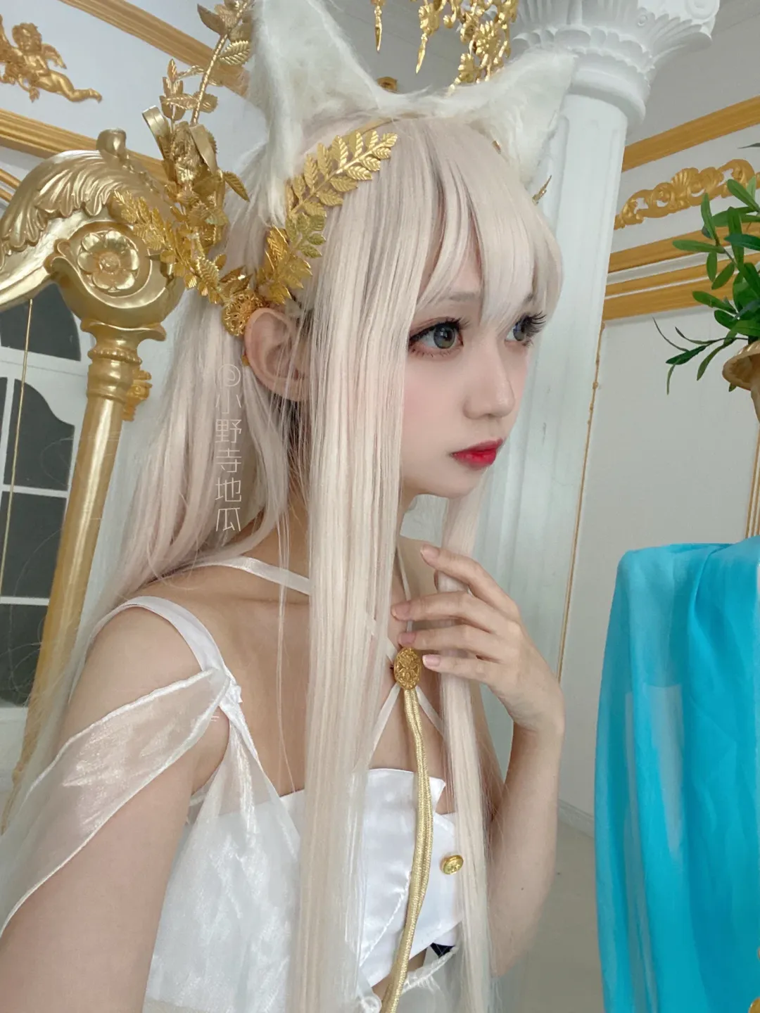 【プラチナコスプレ】『アークナイツ』プラチナ、輝く陽光と朝露の下の思い出 - 3 枚目