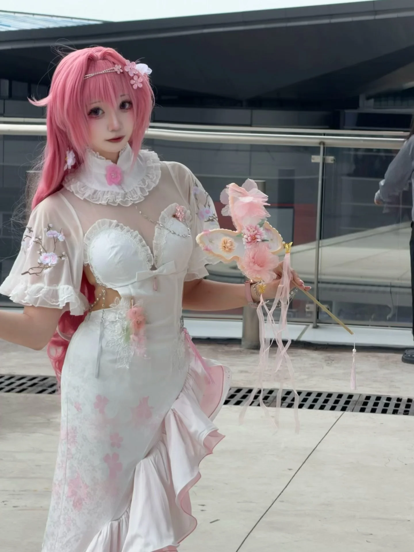 【桃乐丝cos】胜利女神Nikke，宴桃源造型的假发与修图碎碎念 - 第 2 张