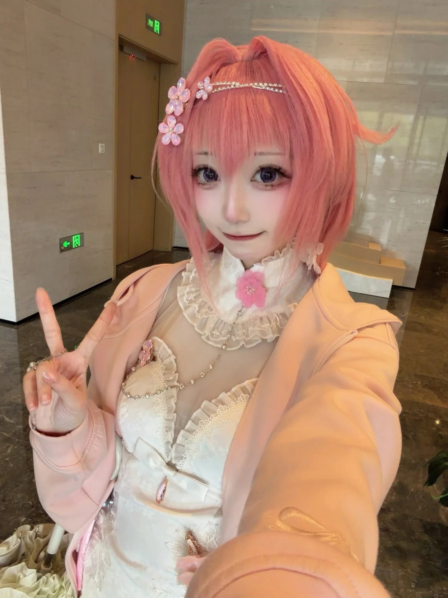 【桃乐丝cos】胜利女神Nikke，宴桃源造型的假发与修图碎碎念 - 第 3 张