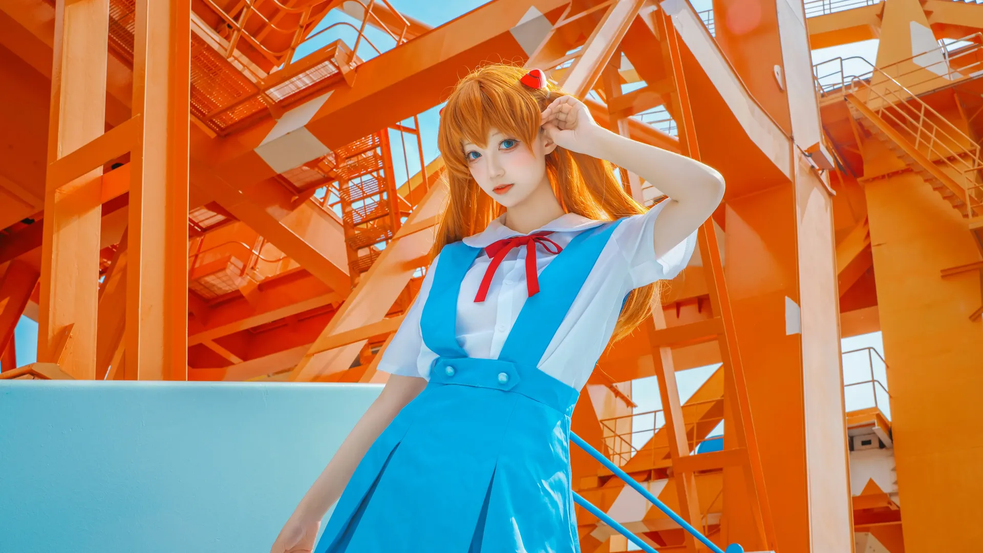 【明日香cos】EVA新世纪福音战士的经典校服与工业风，调色苦战两月终出片 - 第 2 张