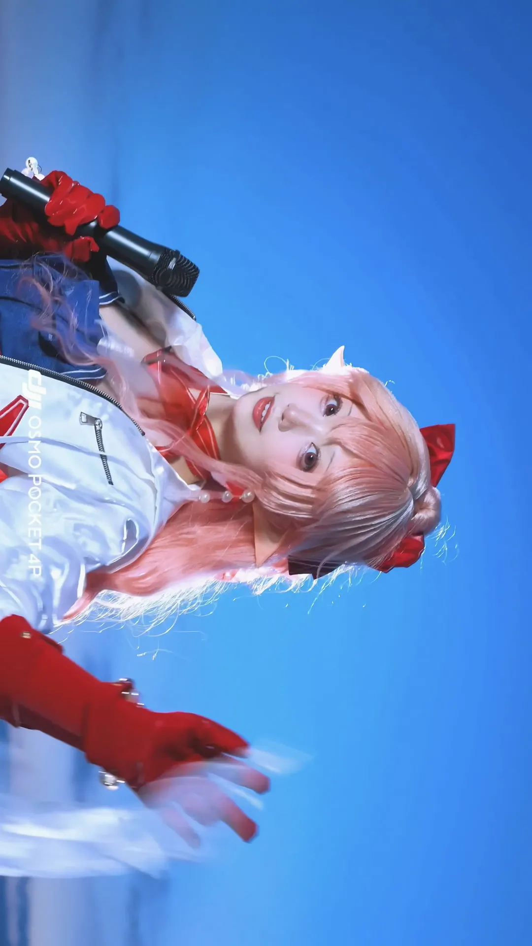 [Momoka Hanyuu cosplay] Idol Presence in the Blue Hour: Arknights Rooftop Photoshoot Share - Image 4