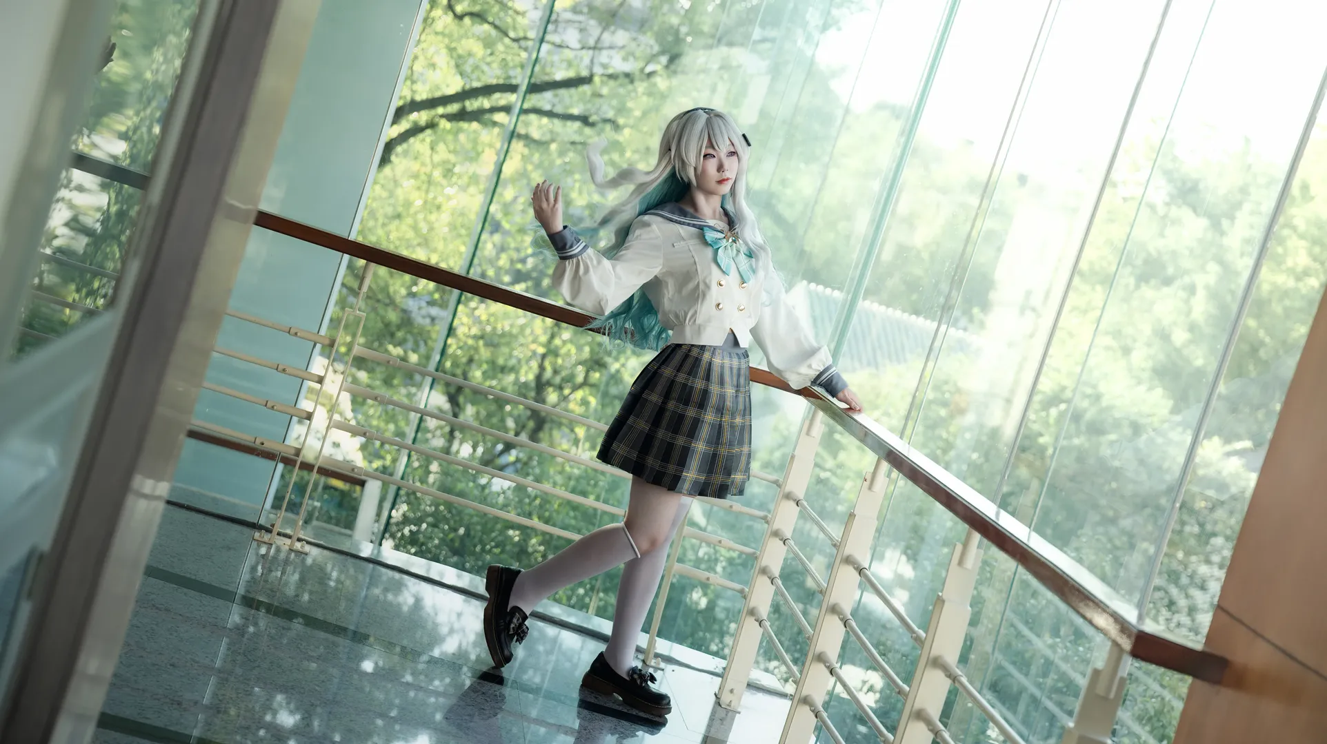 【崩坏星穹铁道流萤cos】愿梦归于何处，做个普通女高中生 - 第 6 张