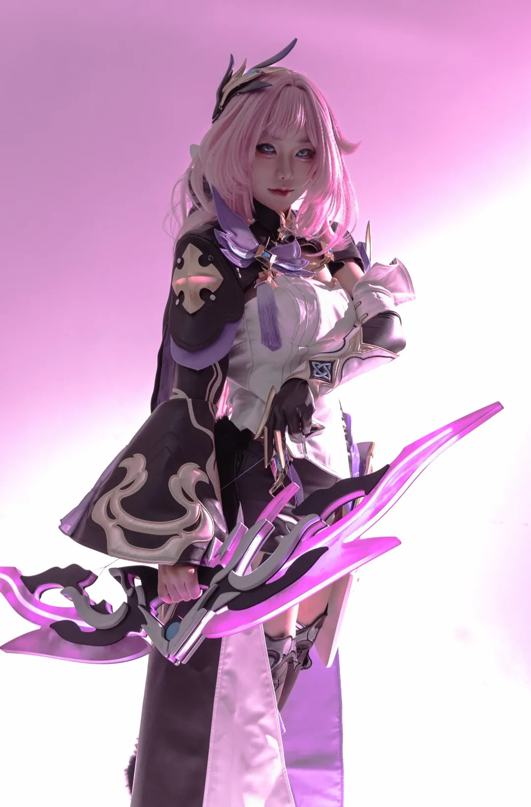 【爱莉希雅cos】粉色妖精的战裙与荧光武器 - 第 1 张