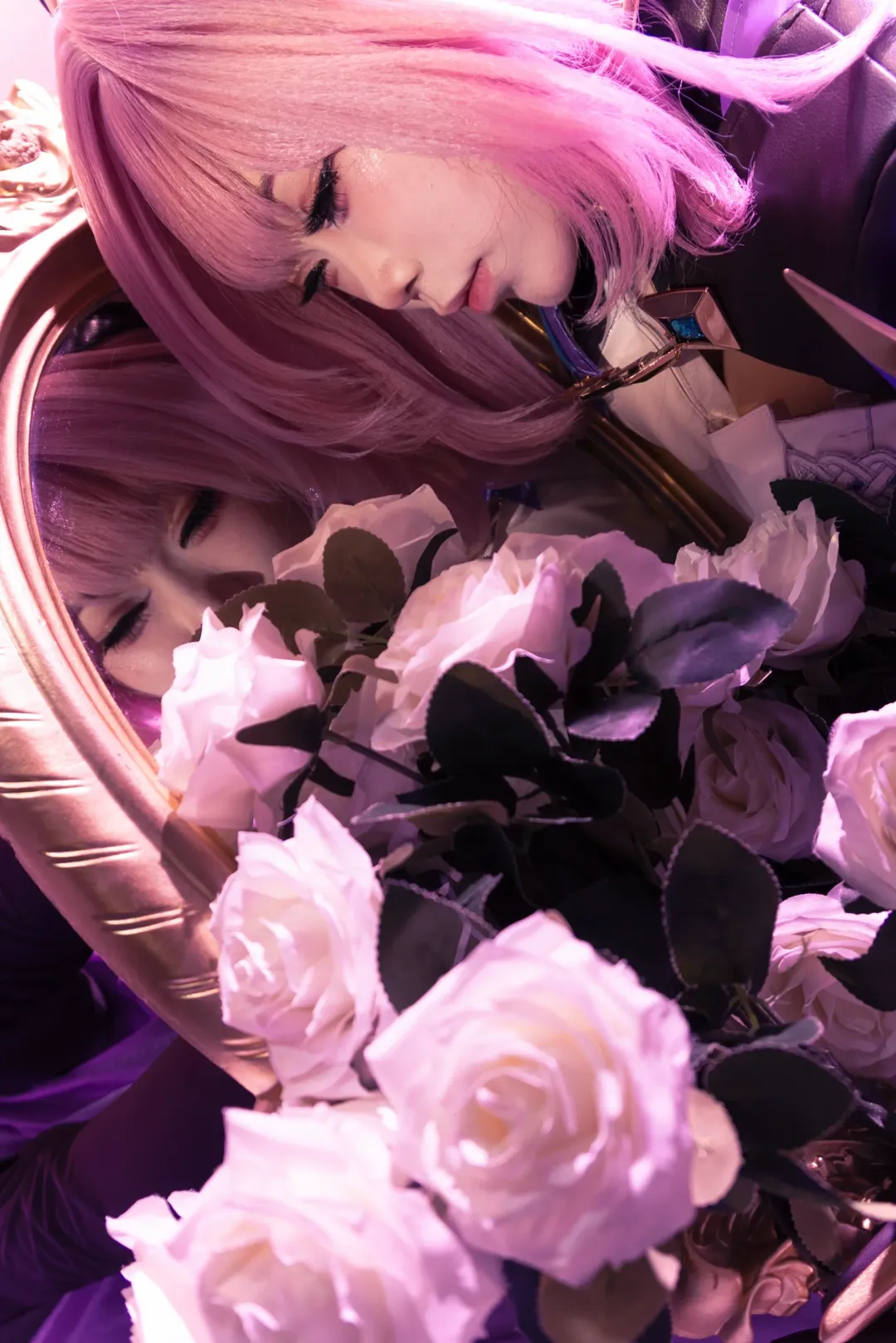 [Elysia Cosplay] Serene Moments Between Mirror Reflections and Blossoms - Image 1