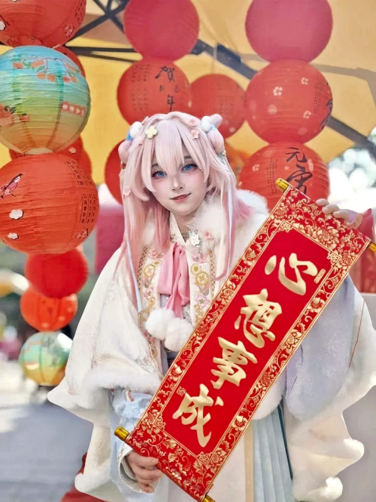 【三月七cos】崩坏星穹铁道的新春贺岁照来啦