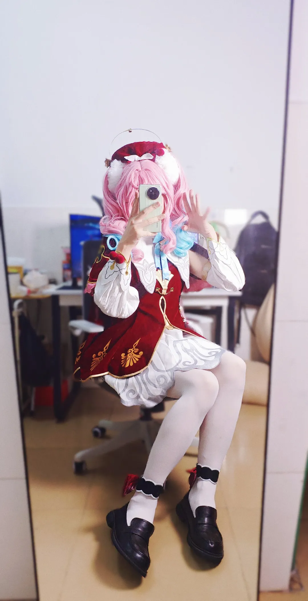 【风堇cos】崩坏星穹铁道里的童话少女，白丝圣诞穿搭分享 - 第 3 张