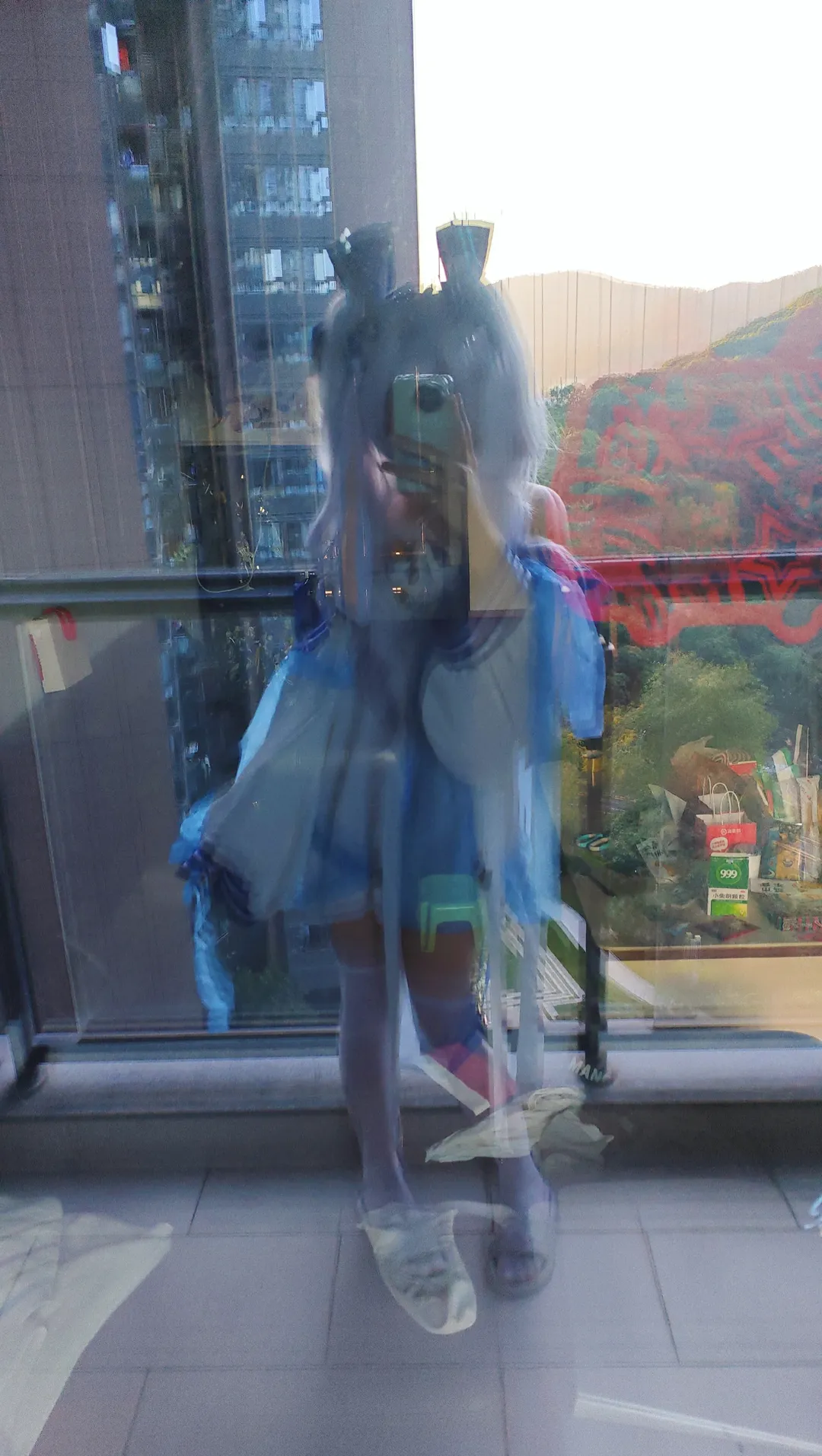 【Laffey cosplay】Azur Lane: Warming Up in Guangdong, Enjoying a Relaxed style cosplay Winter in Bunny Attire - Image 2