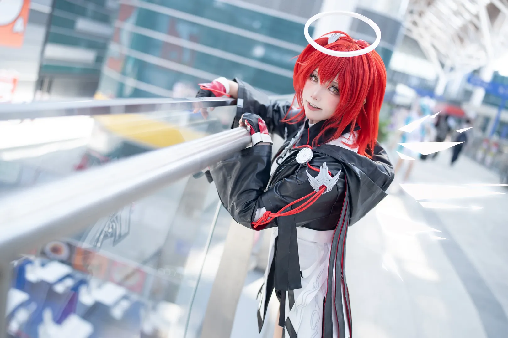 【新约能天使cos】CP32的高光时刻，红白黑机能风出片 - 第 4 张