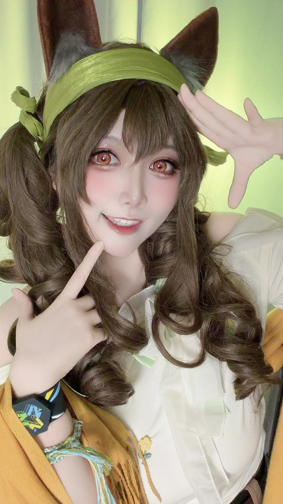 【安洁莉娜cos】鹰角嘉年华归来，罗德岛的信使已就位 - 第 3 张