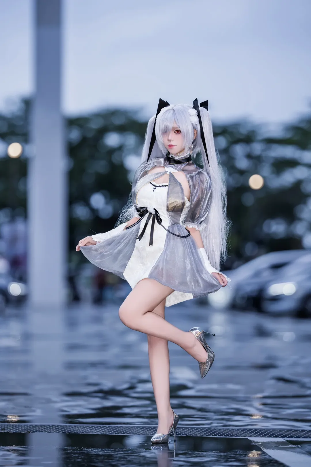 【灰姑娘cos】Nikke胜利女神，雨天场照的氛围感